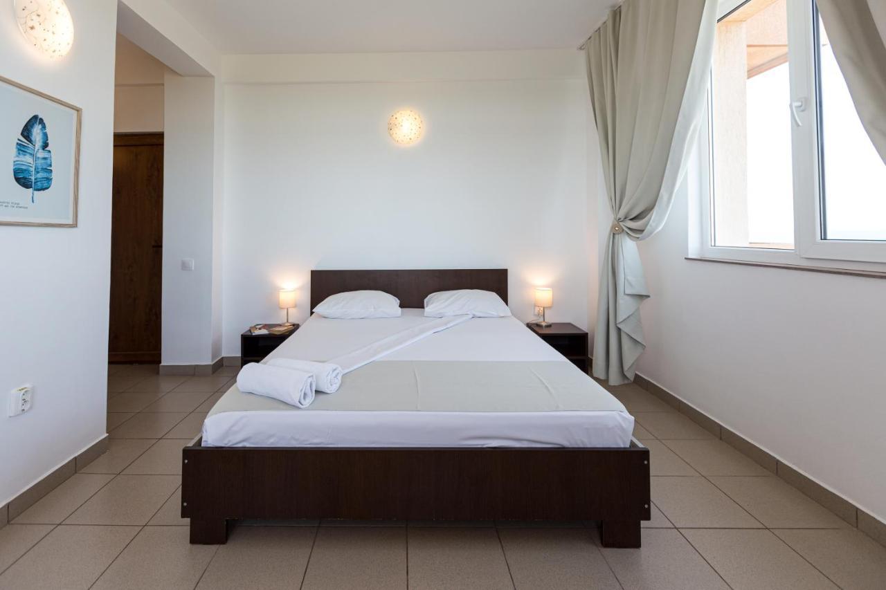 Casa Eden Hotel Costinesti Ngoại thất bức ảnh