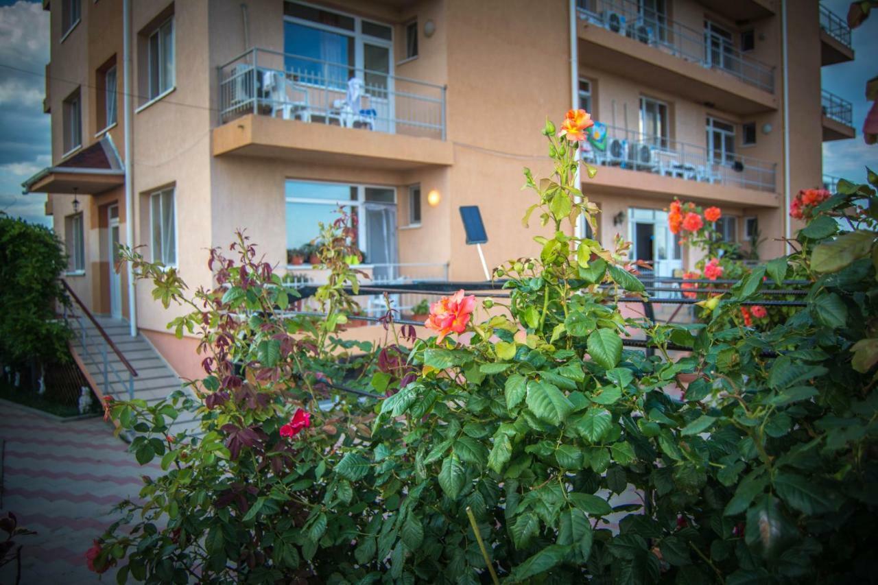 Casa Eden Hotel Costinesti Ngoại thất bức ảnh